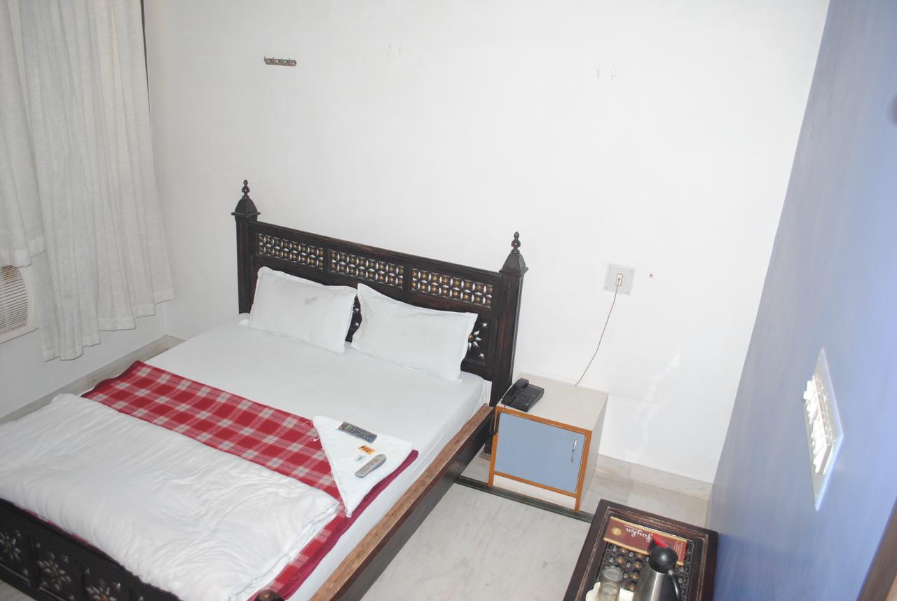 Hotel Vinayak Palace Nawalgarh Экстерьер фото
